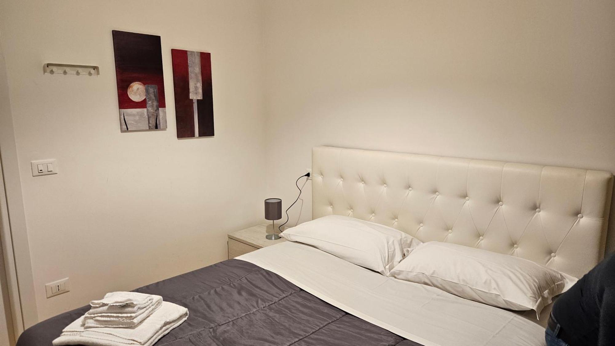Apartmán Residenza Ugo Bassi Boloňa Exteriér fotografie