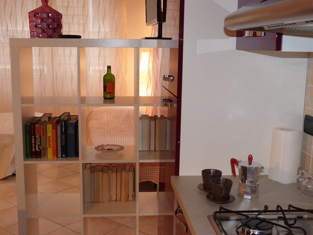 Apartmán Residenza Ugo Bassi Boloňa Pokoj fotografie