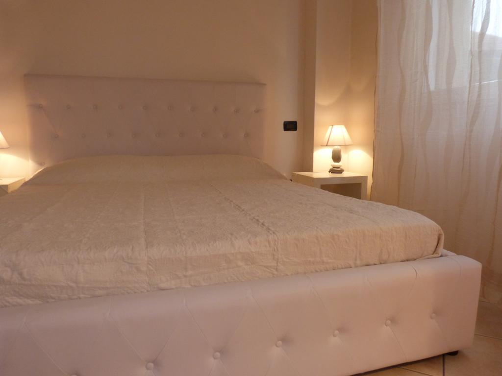 Apartmán Residenza Ugo Bassi Boloňa Pokoj fotografie