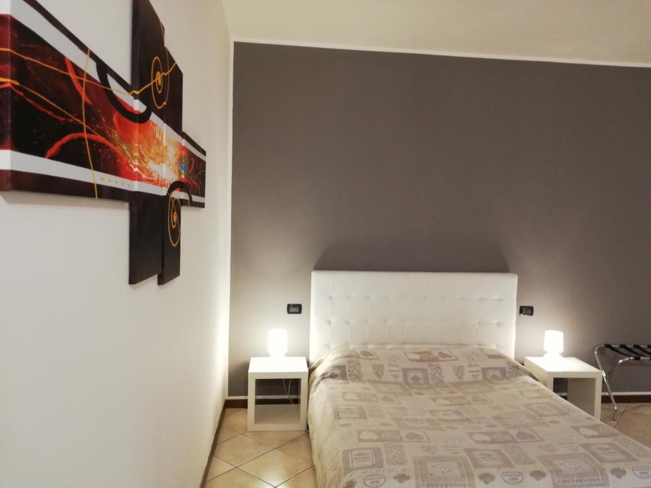 Apartmán Residenza Ugo Bassi Boloňa Exteriér fotografie