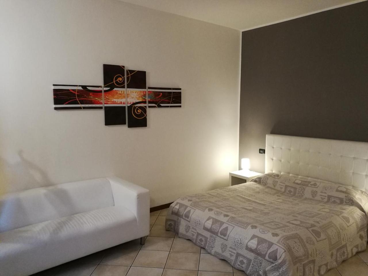 Apartmán Residenza Ugo Bassi Boloňa Exteriér fotografie